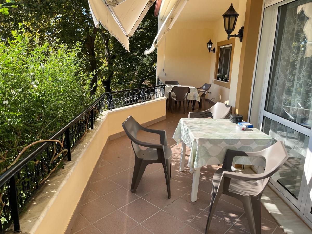 Chita'S House Villa Paralia Vrachou Exterior photo