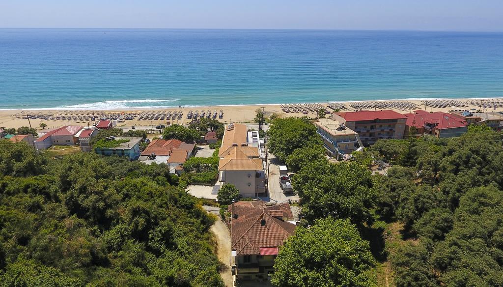 Chita'S House Villa Paralia Vrachou Exterior photo